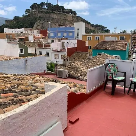 Casa Con Terraza En Barrio Marinero Holiday home *
